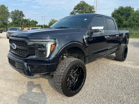 Used 2021 Ford F150 Platinum w/ FX4 Off-Road Package AWD/4WD image 9