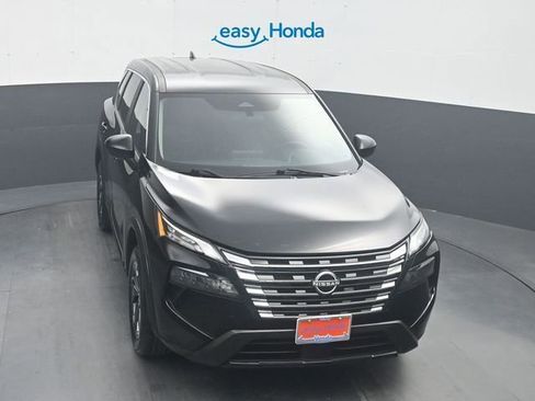 Used 2024 Nissan Rogue SV image 20