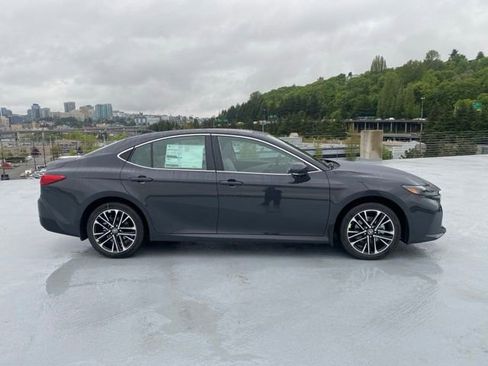 New 2026 Toyota Camry XLE AWD/4WD image 3