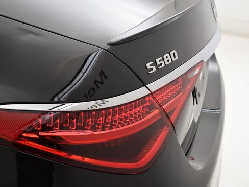 New 2026 Mercedes-Benz S 580 4MATIC Sedan image 13