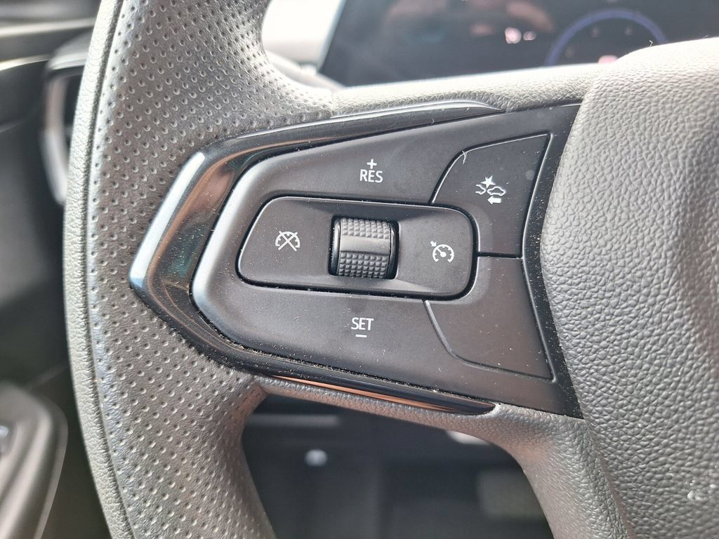 Used 2025 Chevrolet TrailBlazer LT FWD image 20