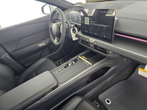 Used 2026 Lexus ES 350e w/ Convenience Package FWD image 11