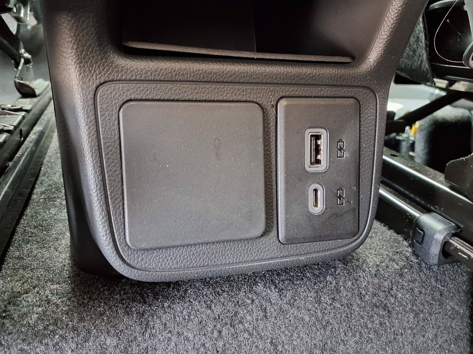 Used 2023 Buick Encore GX Preferred w/ Cold Weather Comfort Package FWD image 26