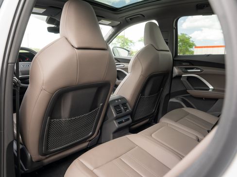 Certified 2025 Audi Q5 Premium w/ Premium Plus AWD/4WD image 26