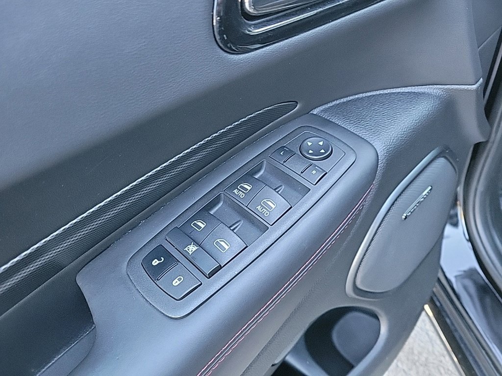 Used 2022 Dodge Durango R/T AWD/4WD image 33