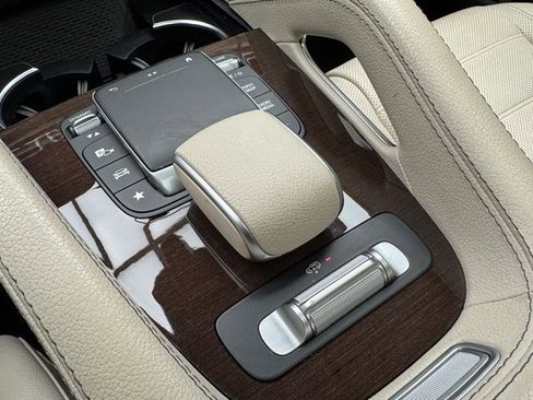 Certified 2023 Mercedes-Benz GLS 450 4MATIC image 20