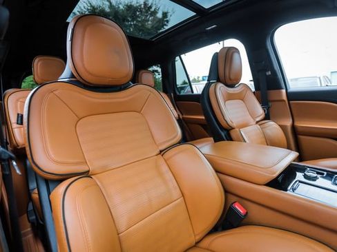 Used 2020 Lincoln Aviator Black Label w/ Dynamic Handling Package AWD/4WD image 65
