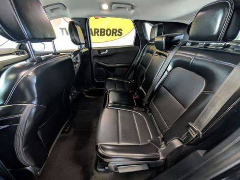 Certified 2024 Ford Escape Platinum AWD/4WD image 27
