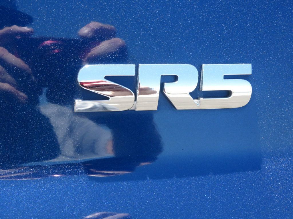 Used 2014 Toyota Tundra SR5 w/ SR5 Upgrade Package RWD image 15