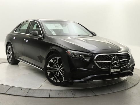 New 2026 Mercedes-Benz E 350 Sedan image 16