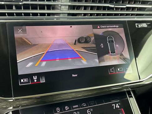 Used 2021 Audi Q8 Premium Plus image 19