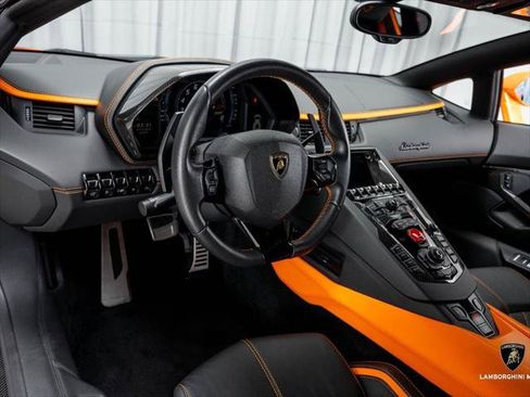 Used 2019 Lamborghini Aventador S AWD/4WD image 42