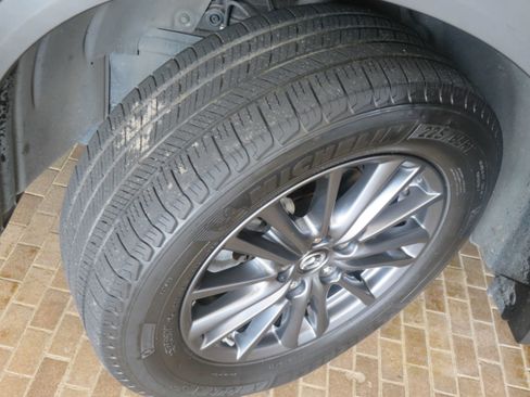 Used 2019 MAZDA CX-5 Touring FWD image 10