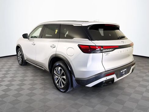 Used 2023 INFINITI QX60 Pure FWD image 7