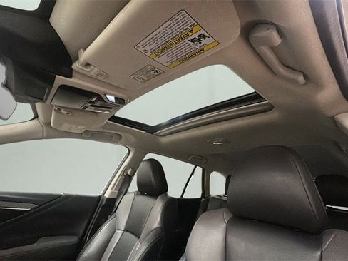 Used 2025 Subaru Outback Onyx Edition image 20