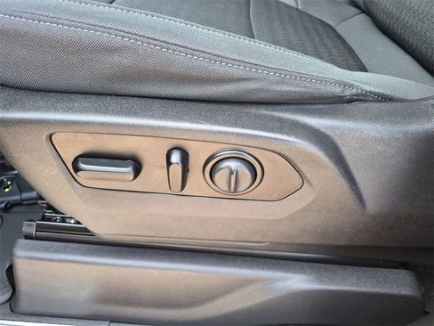 Used 2020 Chevrolet Silverado 1500 LT w/ All-Star Edition image 12