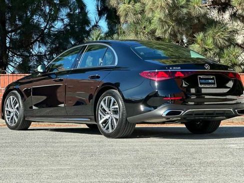 Certified 2025 Mercedes-Benz E 350 4MATIC Sedan image 6