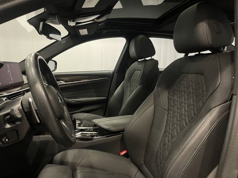 Certified 2023 BMW 540i xDrive w/ M Sport Package image 14