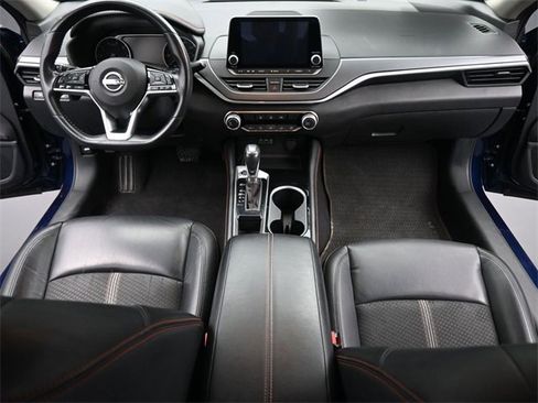 Used 2023 Nissan Altima 2.5 SR image 23