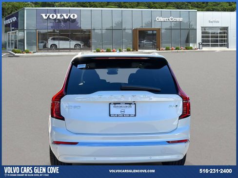 Used 2025 Volvo XC90 B6 Plus w/ Protection Package Premier image 5