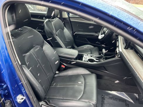 Used 2023 Kia K5 EX image 27