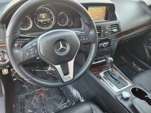 Used 2013 Mercedes-Benz E 350 E 350 image 26