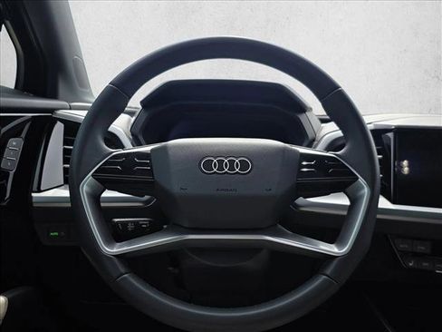 Certified 2025 Audi Q4 e-tron Premium w/ Convenience Package image 15