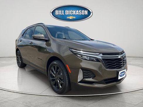 Used 2023 Chevrolet Equinox RS FWD image 1