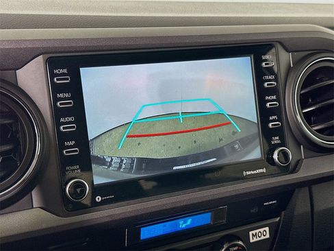 Used 2023 Toyota Tacoma TRD Sport image 10