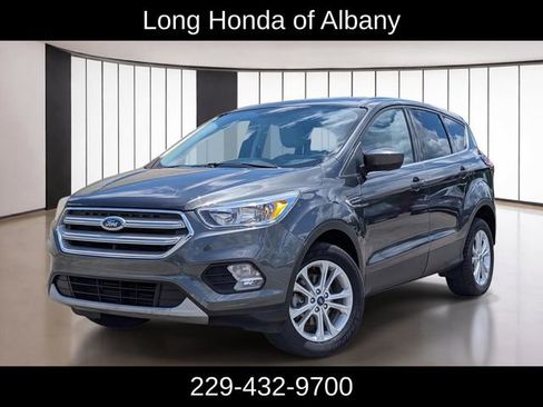 Used 2019 Ford Escape SE AWD/4WD image 1