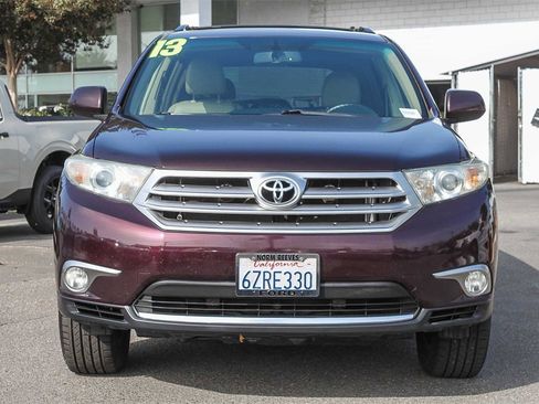 Used 2013 Toyota Highlander SE image 2