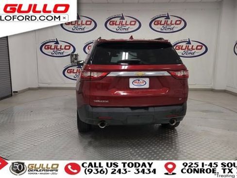 Used 2019 Chevrolet Traverse LT w/ LT Premium Package image 7