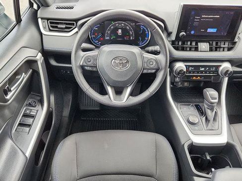 Certified 2023 Toyota RAV4 SE AWD/4WD image 11