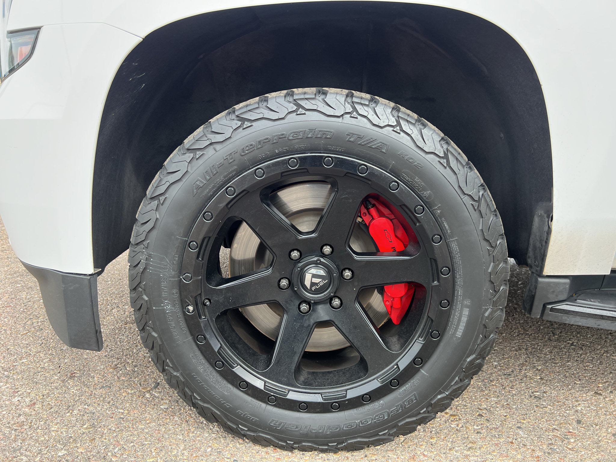 Used 2018 Chevrolet Tahoe Premier AWD/4WD image 28
