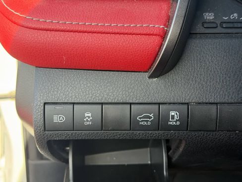 Used 2022 Toyota Camry XSE w/ Carpet Mat Package (TMS) FWD image 10