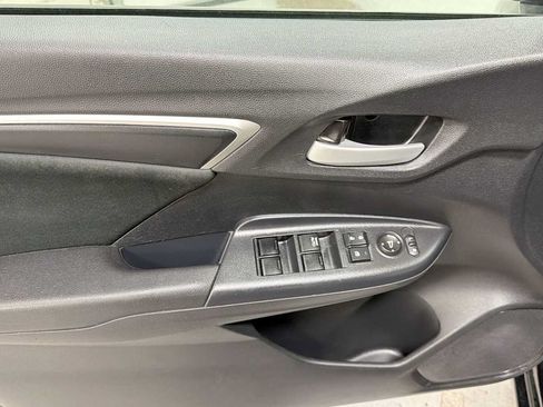 Used 2018 Honda Fit LX image 15