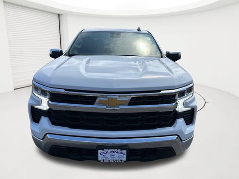 Used 2022 Chevrolet Silverado 1500 LT AWD/4WD image 22