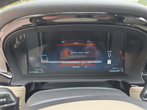 New 2026 Lincoln Corsair Premiere image 15