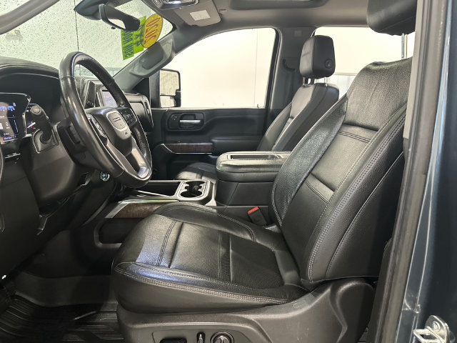 Used 2020 GMC Sierra 2500 Denali w/ Denali Ultimate Package AWD/4WD image 19