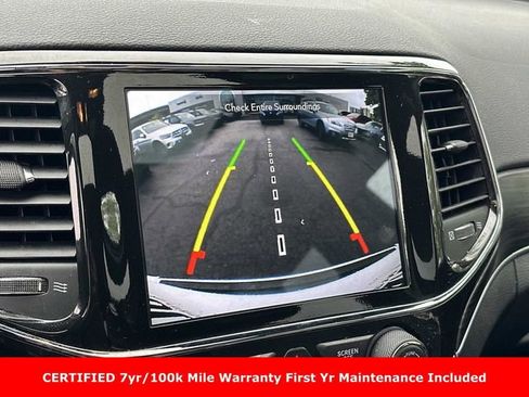 Certified 2021 Jeep Grand Cherokee Limited AWD/4WD image 25