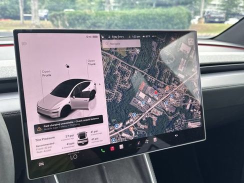 Used 2026 Tesla Model Y 2WD image 28