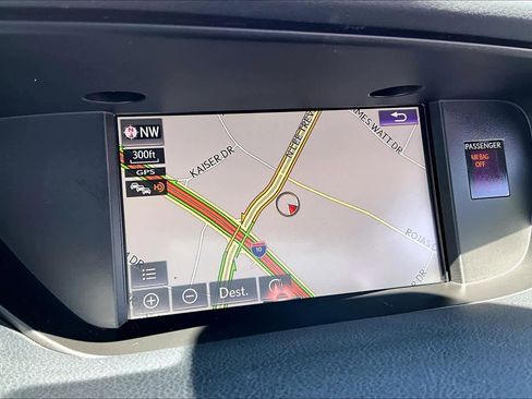 Used 2018 Lexus ES 350 w/ Luxury Package w/Wood Trim FWD image 31