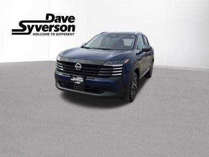 New 2025 Nissan Kicks SV w/ SV Premium Package