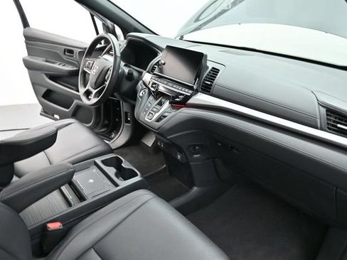 Used 2025 Honda Odyssey Sport-L image 31
