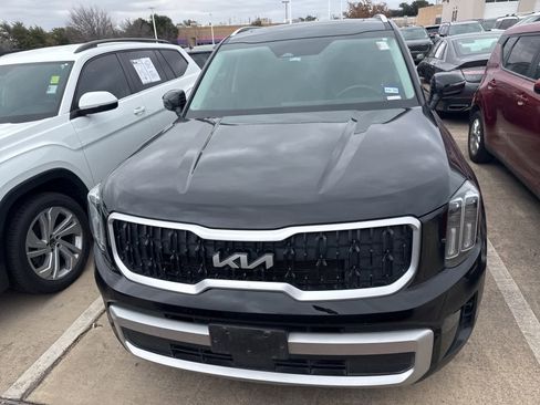 Certified 2024 Kia Telluride EX w/ EX Captain's Chair Package image 2
