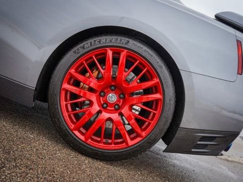 Used 2016 Nissan GT-R Premium image 12