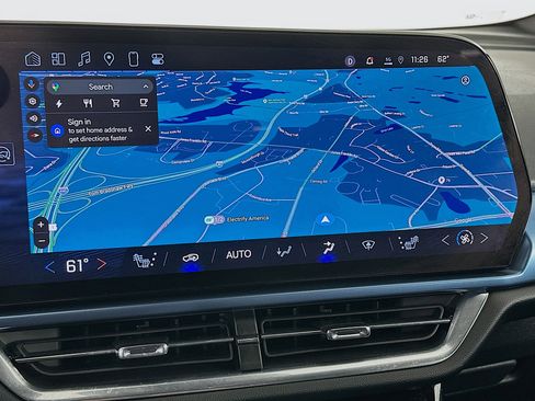 Used 2024 Chevrolet Equinox EV LT image 22