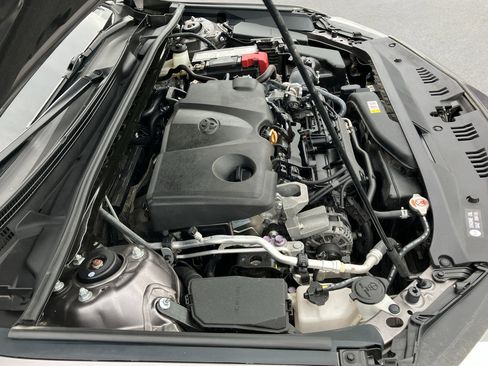 Used 2021 Toyota Camry XLE w/ Navigation Package image 35