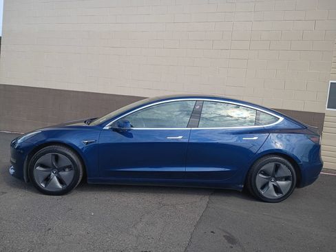 Used 2019 Tesla Model 3 Long Range AWD/4WD image 11