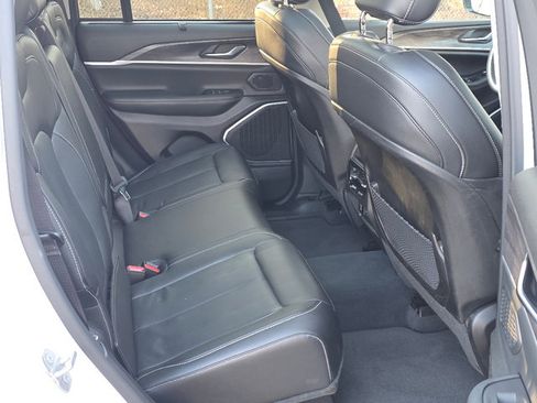 Used 2022 Jeep Grand Cherokee Limited 4xe w/ Luxury Tech Group II image 24